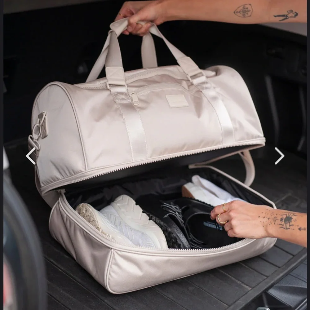 Calpak Stevyn Duffle in Dune - Picture 2 of 11